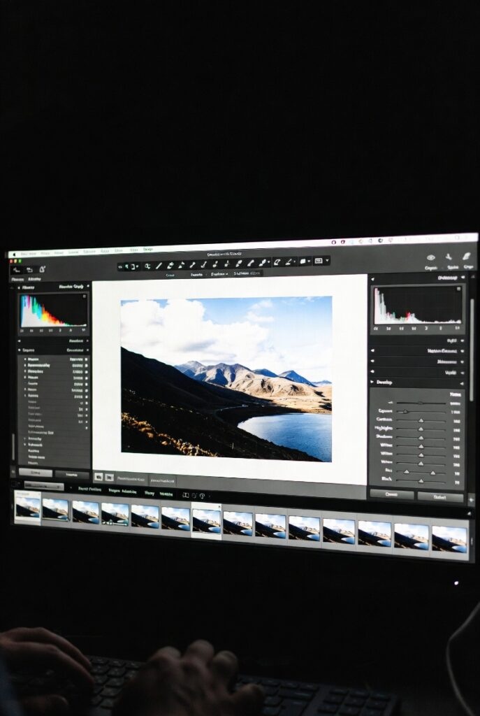 Learning photo editing in an online photography class using Adobe Lightroom